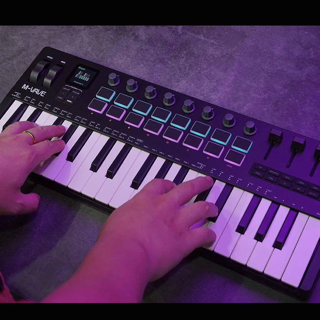 M-VAVE SMK-37 PRO – портативны – обзор и цена Midi Controller Pad